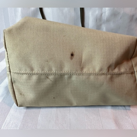 Cute Olive Green/Cream Reversible Roots Bag - Picture 4 of 10